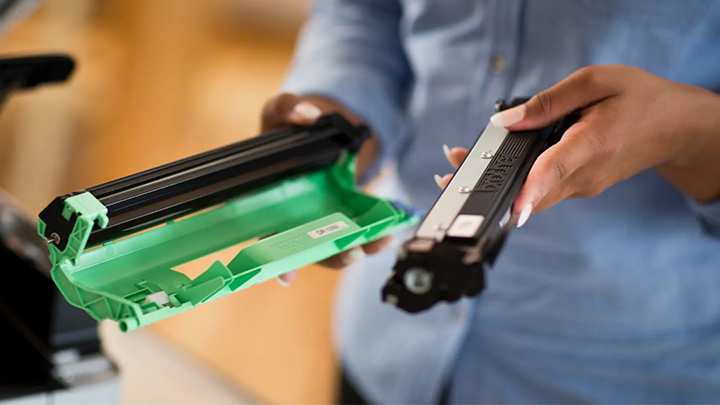 قبل از اقدام به شارژ كارتريج، يكبار كليه مراحل را تا انتها مرور كنيد.